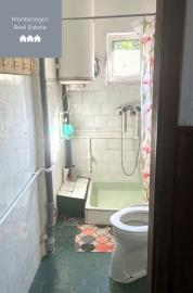 Bathroom2