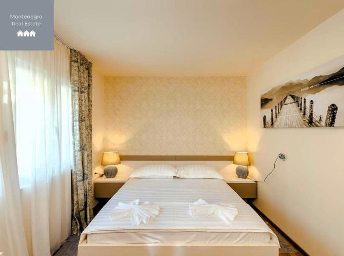 Image No.16-Villa de 11 chambres à vendre à Bijela