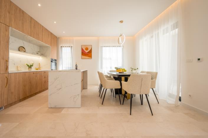 Image No.9-Villa de 4 chambres à vendre à Mrcevac