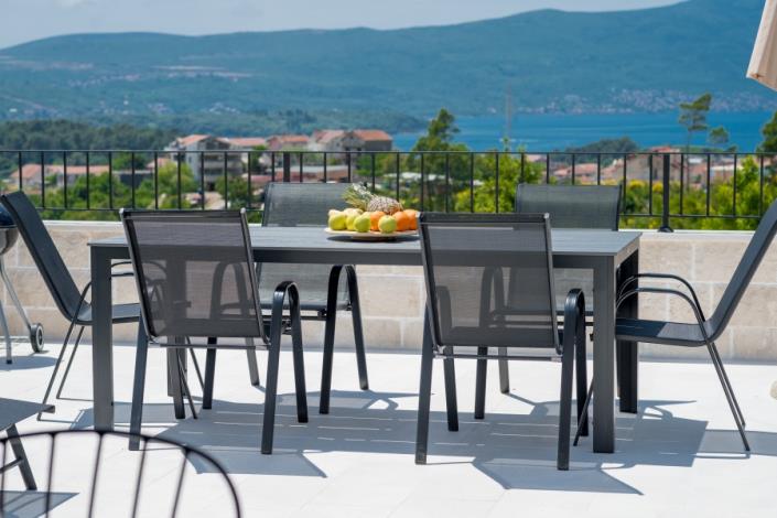 Image No.4-Villa de 4 chambres à vendre à Mrcevac