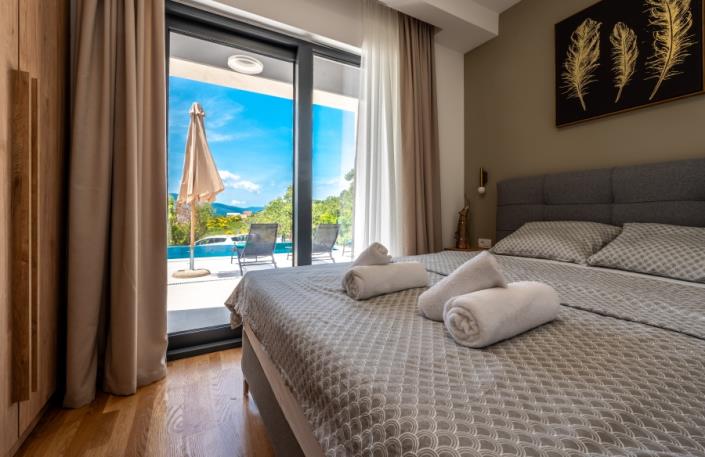 Image No.23-Villa de 4 chambres à vendre à Mrcevac