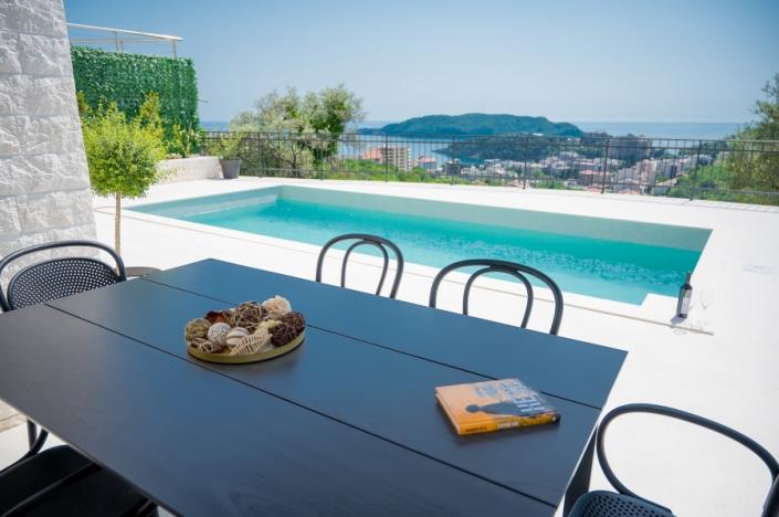 Image No.3-2 Bed Villa for sale