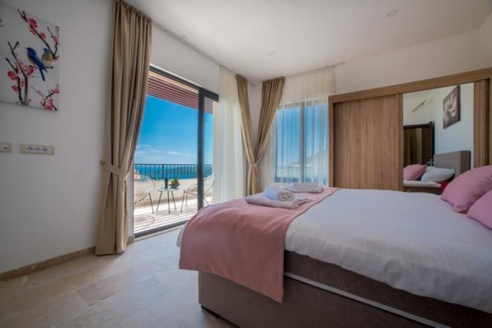 Image No.8-3 Bed Villa for sale