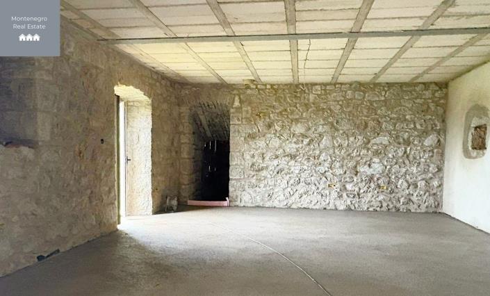 Image No.8-Villa de 3 chambres à vendre à Kotor