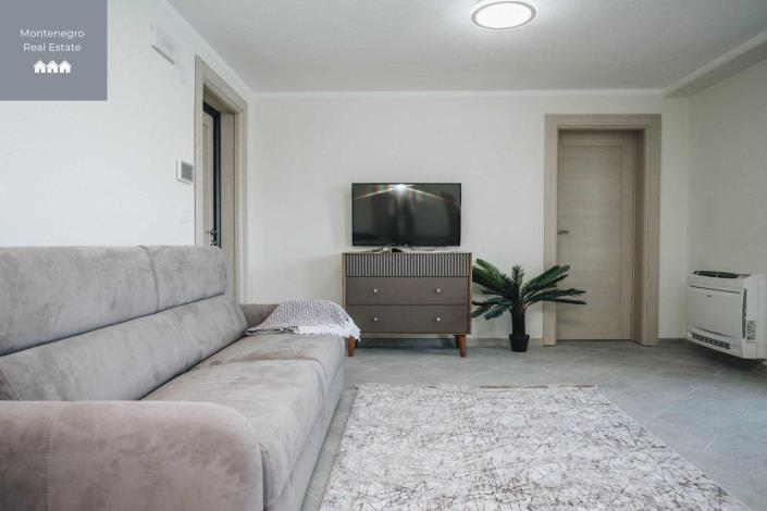 Image No.30-Villa de 4 chambres à vendre à Tivat