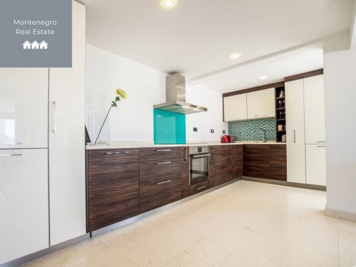 Image No.8-Villa de 4 chambres à vendre à Herceg Novi