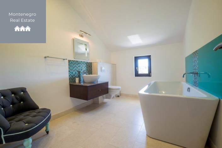 Image No.15-Villa de 4 chambres à vendre à Herceg Novi