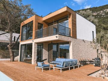 ------Villa-C-Green-Hill-2