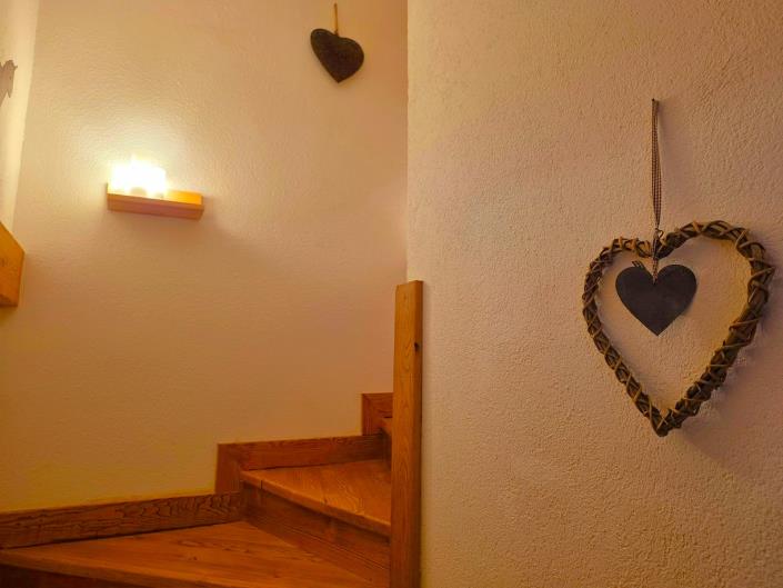 Image No.18-4 Bed Chalet for sale