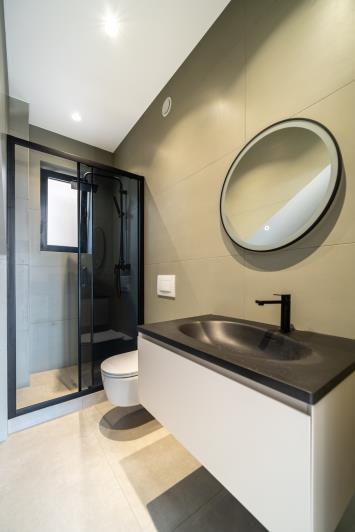 Image No.14-2 Bed Townhouse for sale