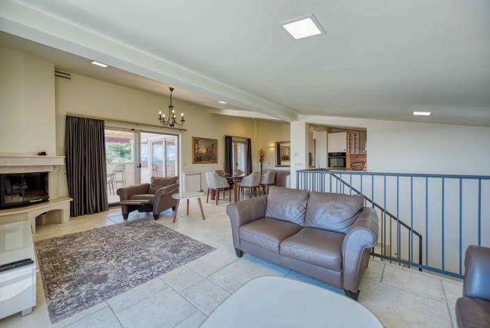 Image No.8-Villa de 9 chambres à vendre à Tivat