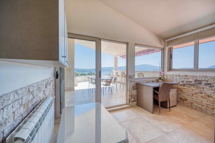 Image No.11-Villa de 9 chambres à vendre à Tivat