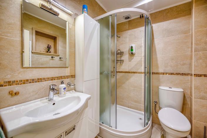 Image No.16-Villa de 9 chambres à vendre à Tivat