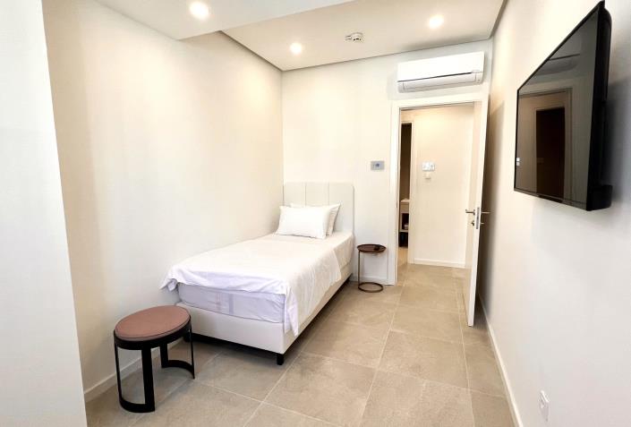 Image No.14-2 Bed Apartment for sale