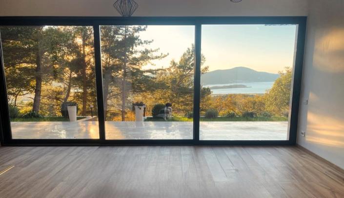 Image No.5-4 Bed Villa for sale