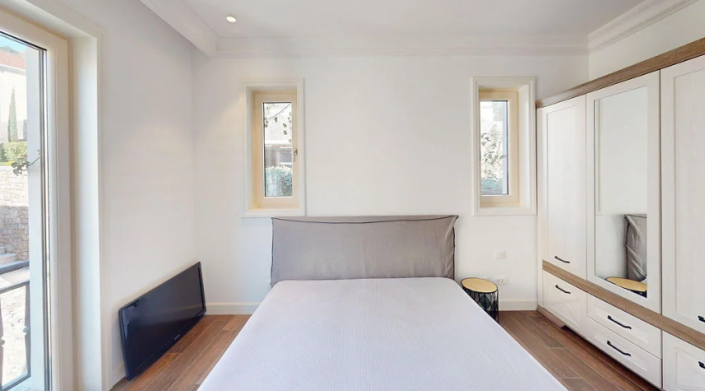 Image No.5-4 Bed Apartment for sale
