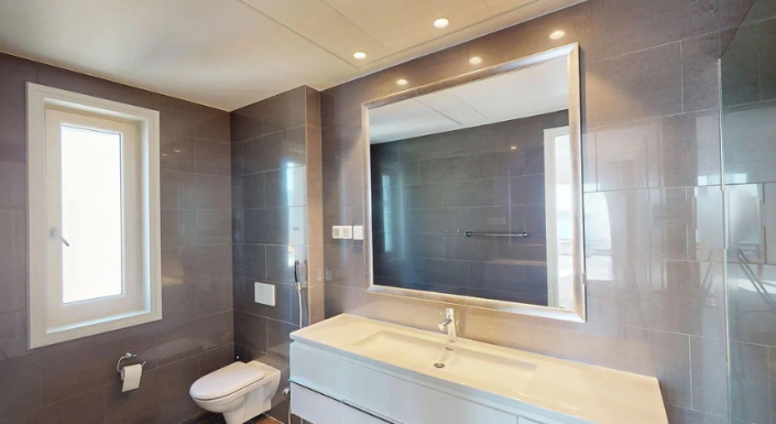 Image No.19-4 Bed Apartment for sale