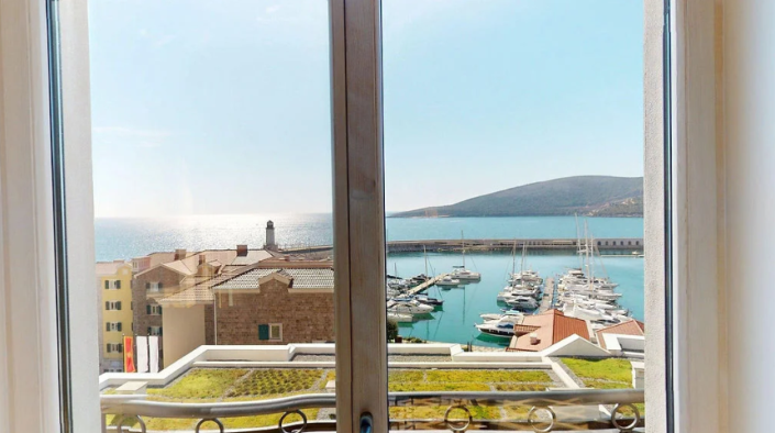 Image No.22-4 Bed Apartment for sale