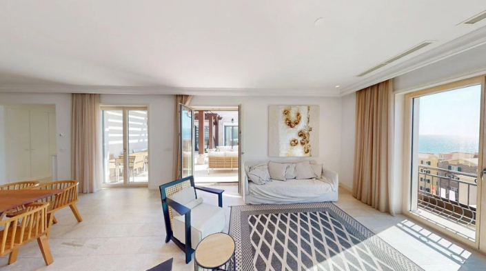Image No.23-4 Bed Apartment for sale
