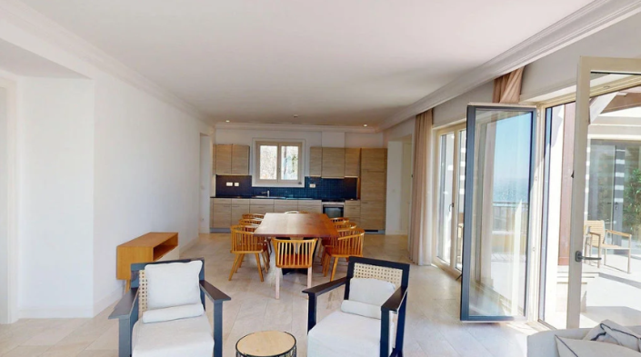 Image No.25-4 Bed Apartment for sale