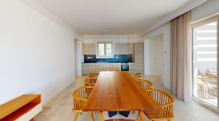 Image No.26-4 Bed Apartment for sale