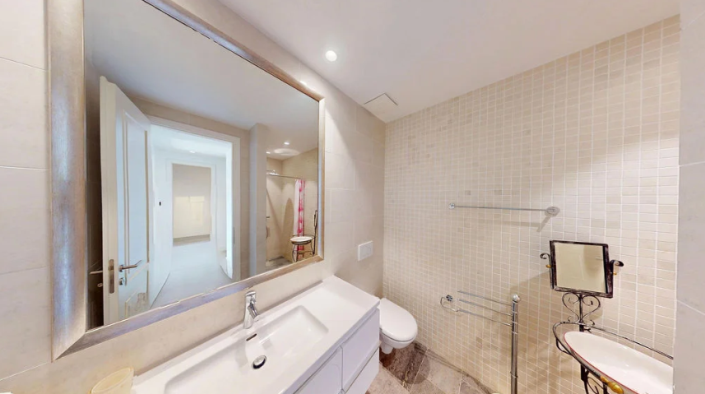 Image No.20-3 Bed Apartment for sale