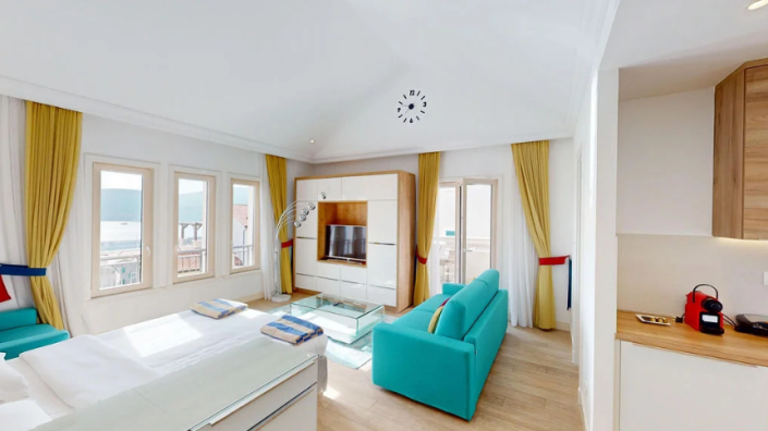 Image No.2-Studio for sale
