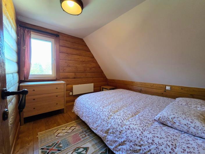Image No.12-4 Bed Chalet for sale