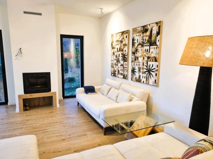 Image No.6-4 Bed Villa for sale