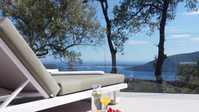Sunny-Terrace-Boka-Bay