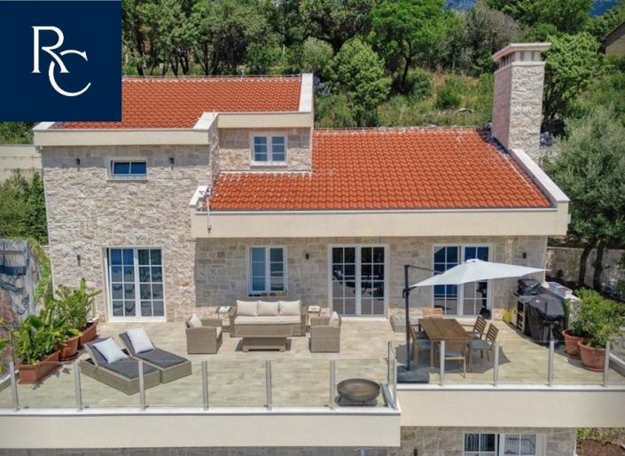 Image No.27-4 Bed Villa for sale