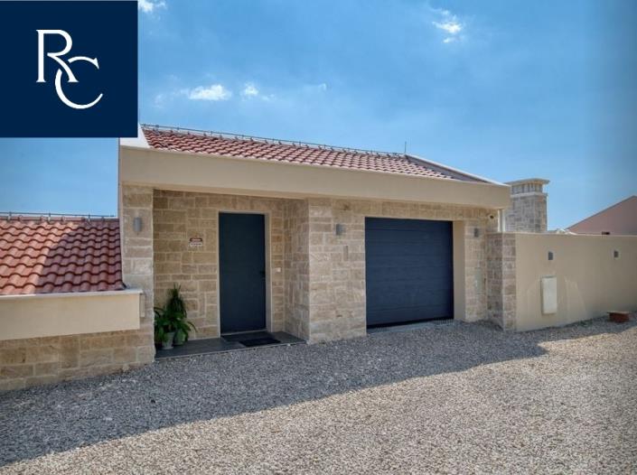 Image No.26-4 Bed Villa for sale