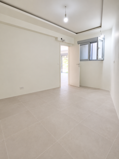 Image No.22-6 Bed House for sale