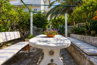 Garden-1