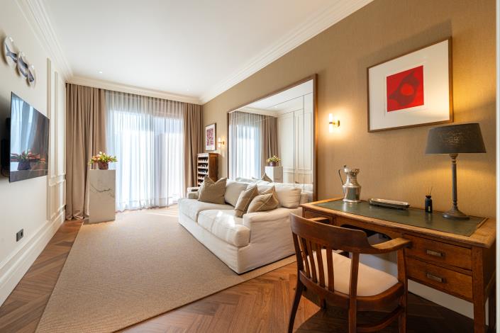 Image No.32-4 Bed Penthouse for sale