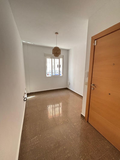 Image No.1-2 Bed Property for sale