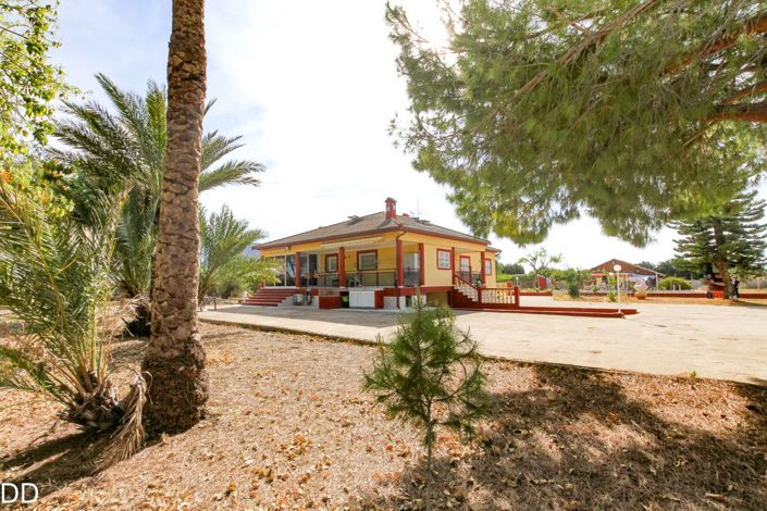 Image No.6-5 Bed Villa for sale