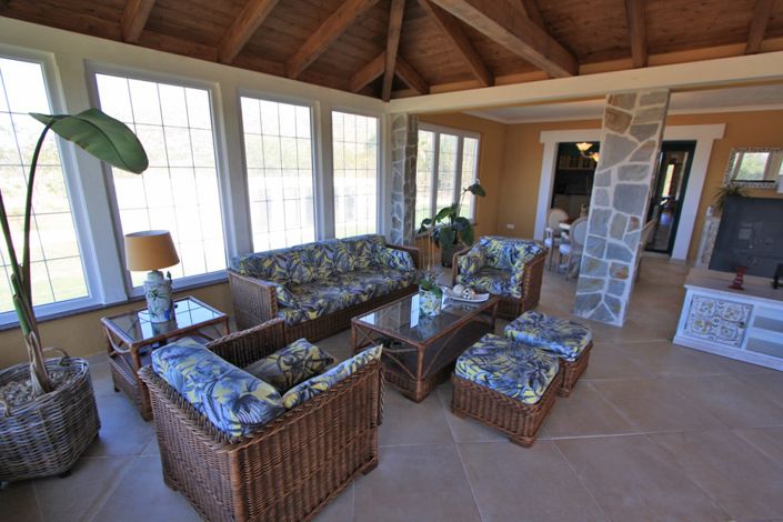 Image No.10-6 Bed Villa for sale