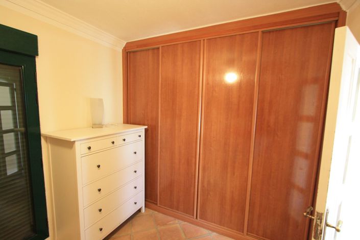 Image No.30-6 Bed Villa for sale