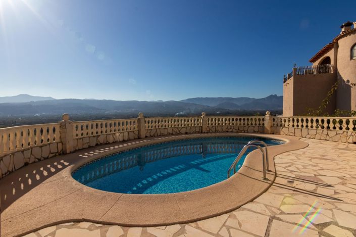 Image No.38-4 Bed Villa for sale