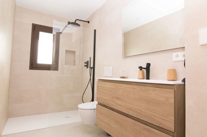 Image No.27-4 Bed Villa for sale