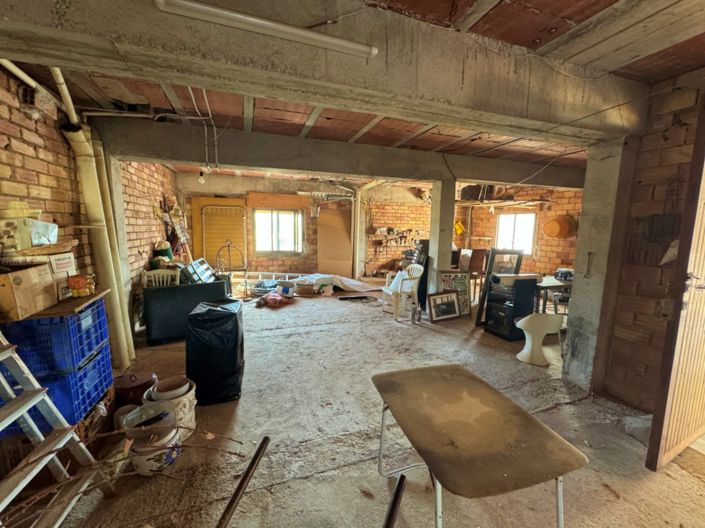 Image No.28-2 Bed Villa for sale