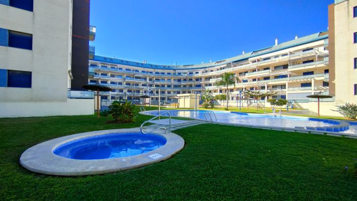 Image No.19-3 Bed Apartment for sale