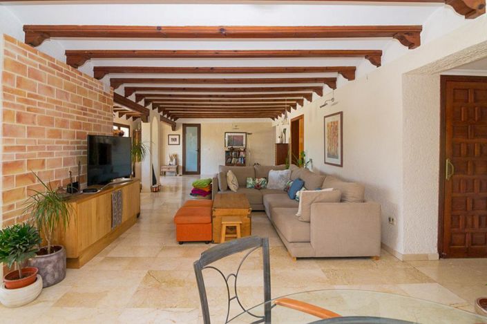 Image No.8-4 Bed Villa for sale