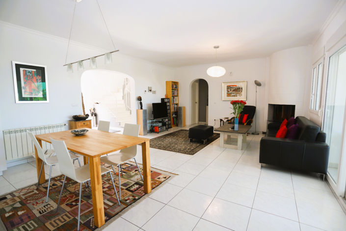 Image No.14-3 Bed Villa for sale