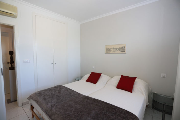 Image No.27-3 Bed Villa for sale