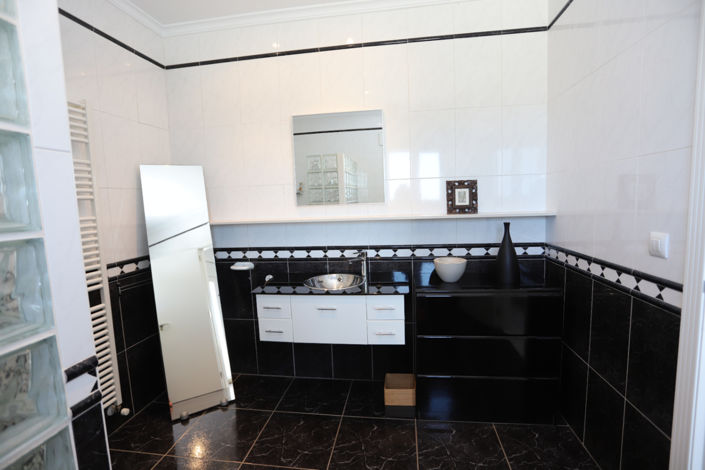 Image No.40-3 Bed Villa for sale