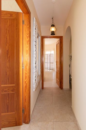 Image No.19-5 Bed Villa for sale