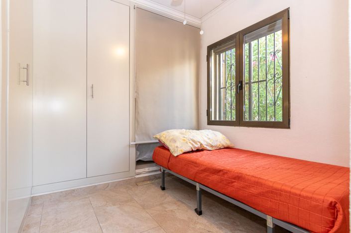 Image No.15-2 Bed Villa for sale