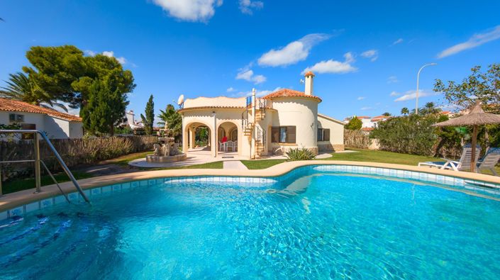 Image No.24-2 Bed Villa for sale